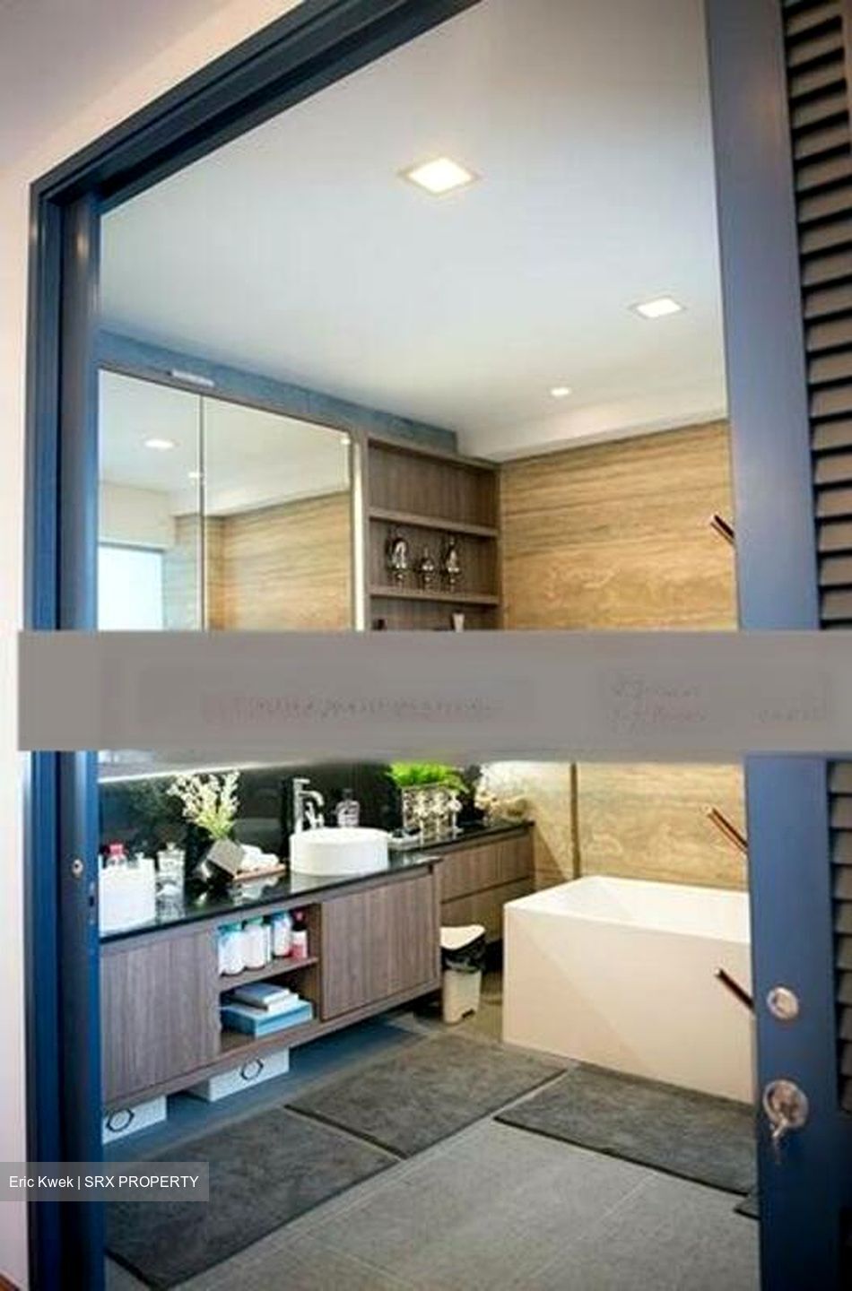 Coronation Road (D10), Detached #458827301